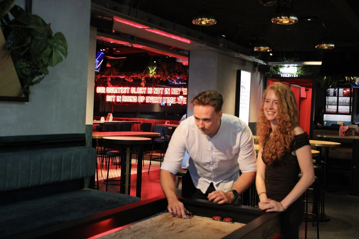 Papa Jim Sports x Bar Shuffly installation