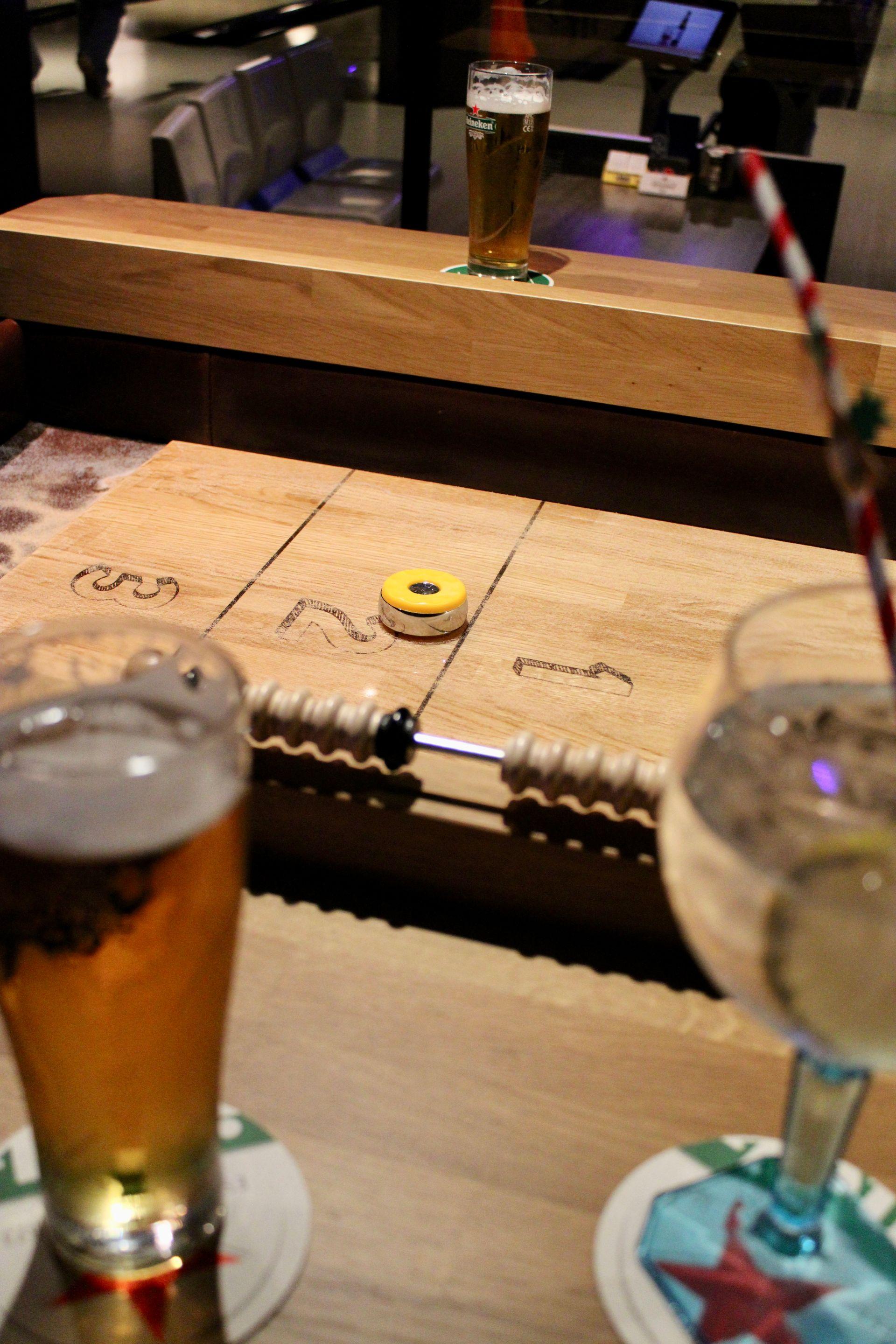 Shuffleboard bar